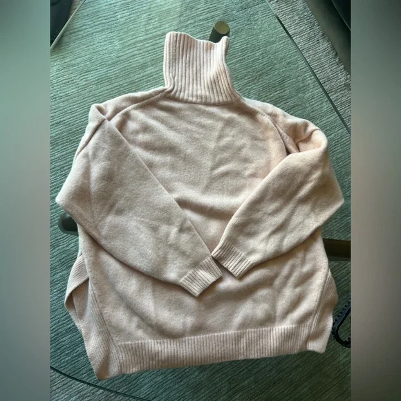 Tibi Cashmere sweater Celine style